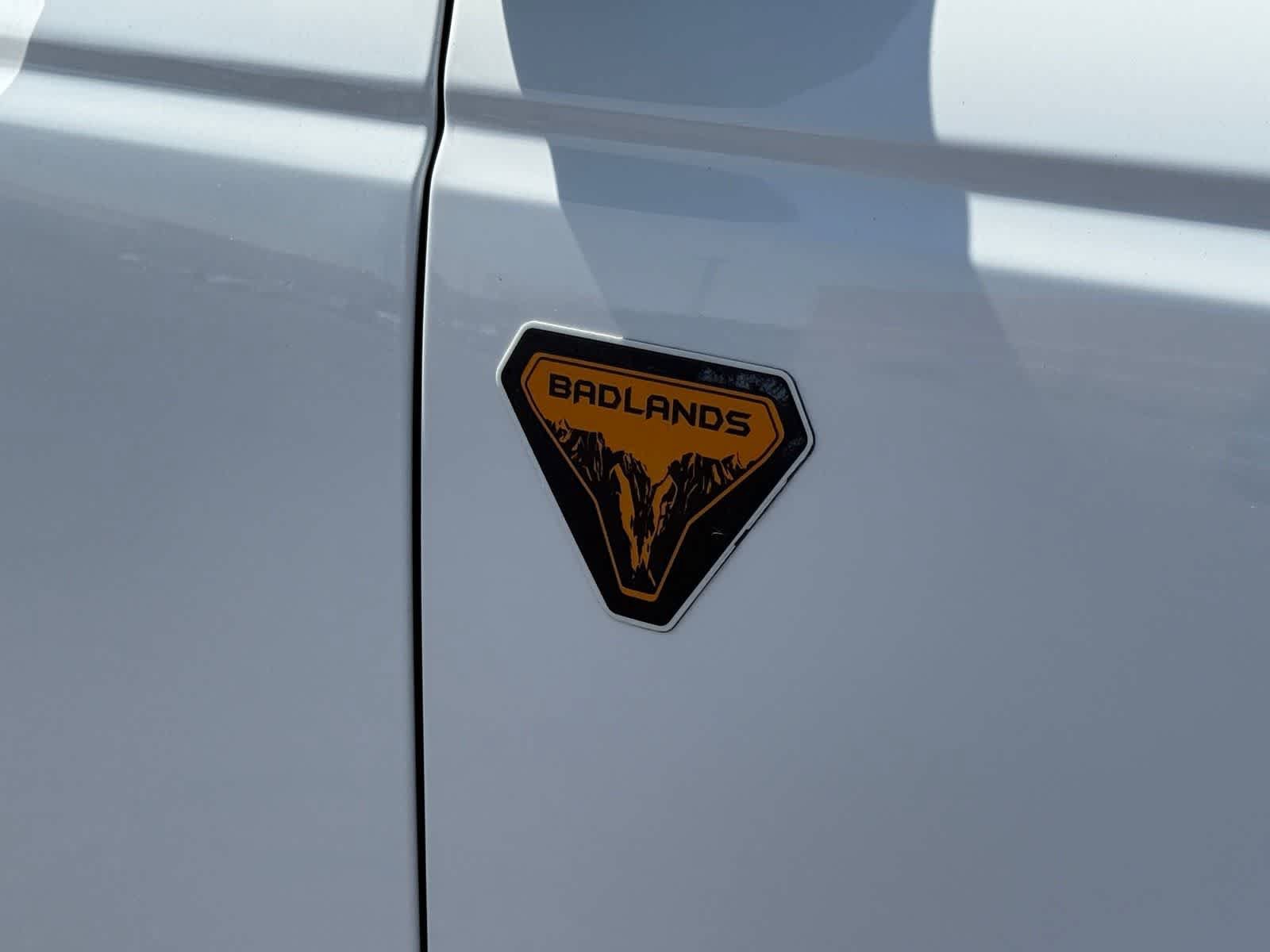 Used 2023 Ford Bronco Badlands AWD/4WD image 7