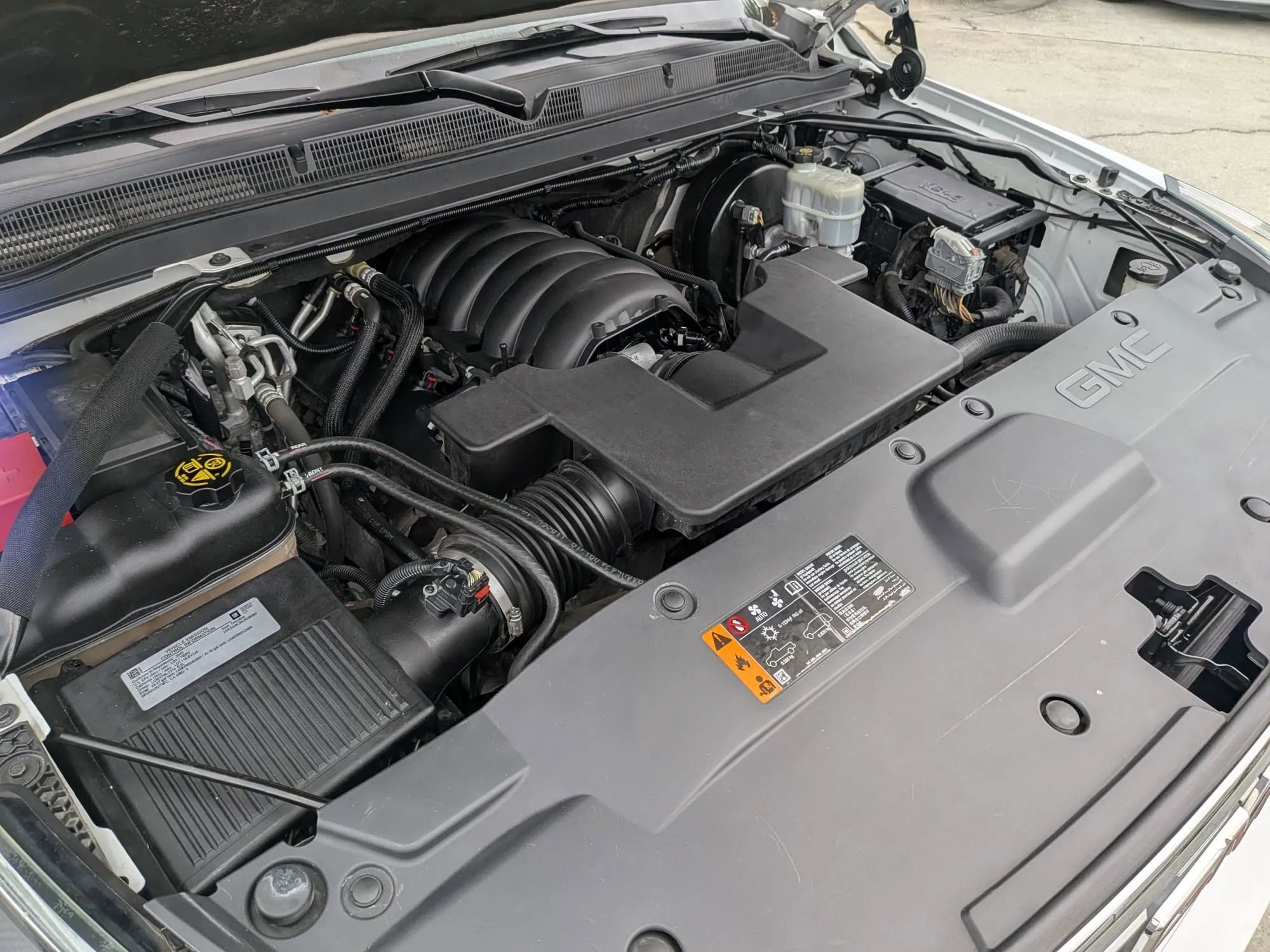 Used 2020 GMC Yukon XL Denali RWD image 22