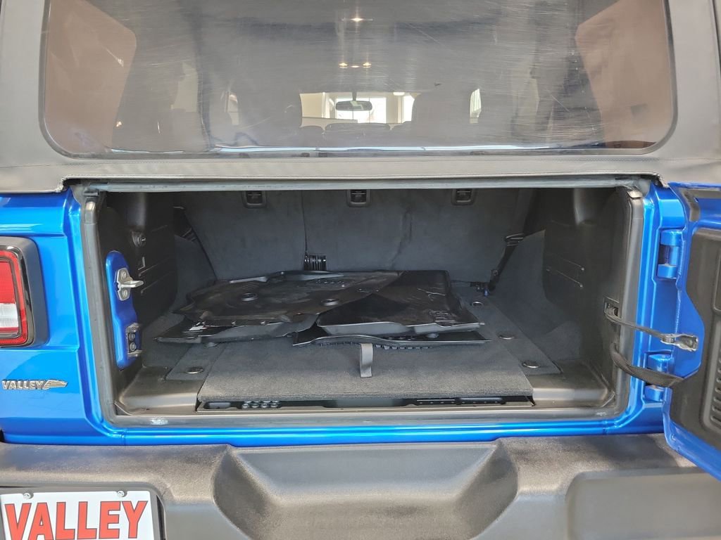 Used 2021 Jeep Wrangler Unlimited Sport image 17