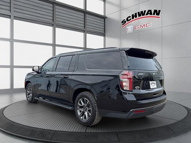 Used 2021 Chevrolet Suburban Z71 w/ Z71 Off-Road Package AWD/4WD image 6