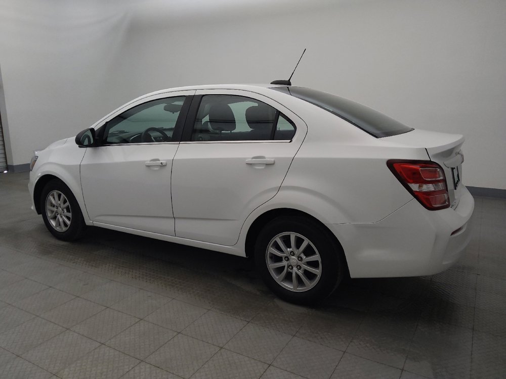 Used 2020 Chevrolet Sonic LT image 3