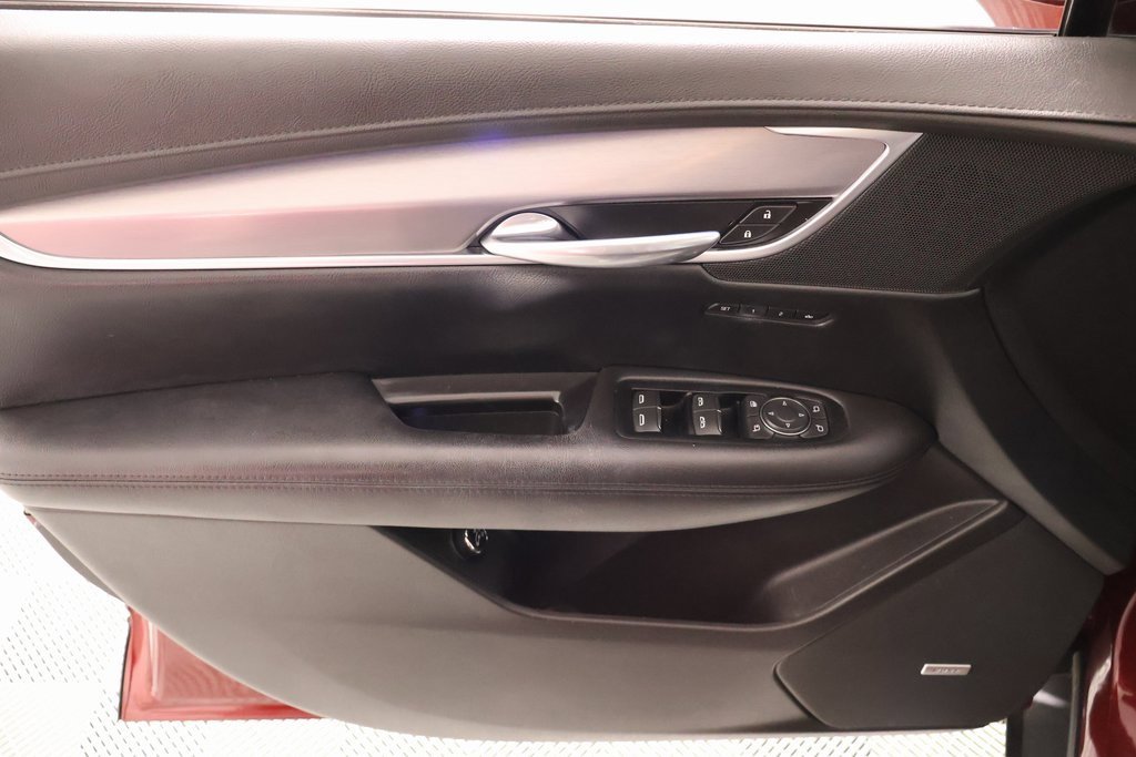 Used 2018 Cadillac XT5 Premium Luxury image 17