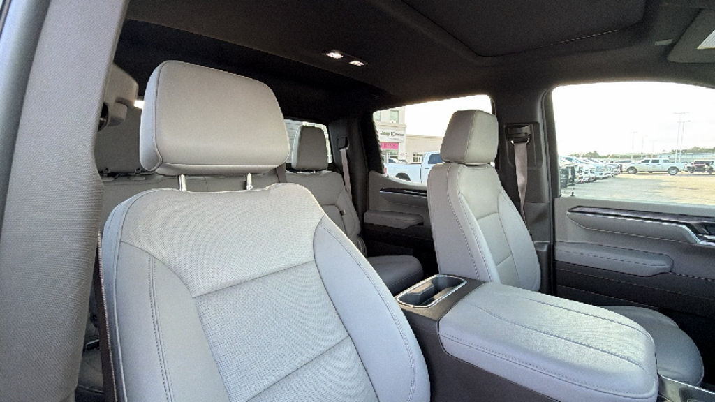 Used 2025 Chevrolet Silverado 1500 LTZ w/ LTZ Premium Package RWD image 32
