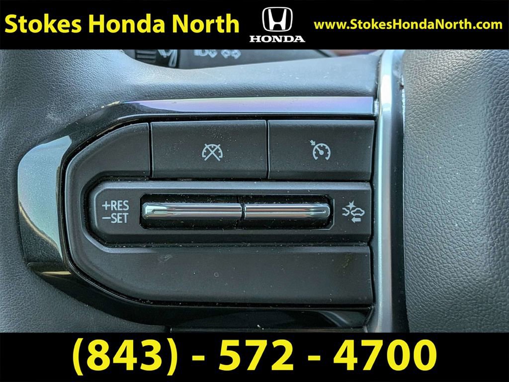 Used 2026 Chevrolet Colorado ZR2 w/ Technology Package AWD/4WD image 28