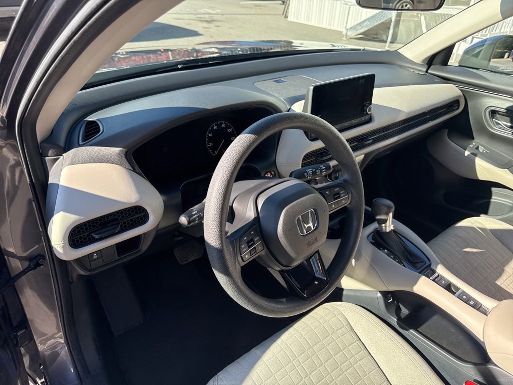 Used 2023 Honda HR-V LX image 14