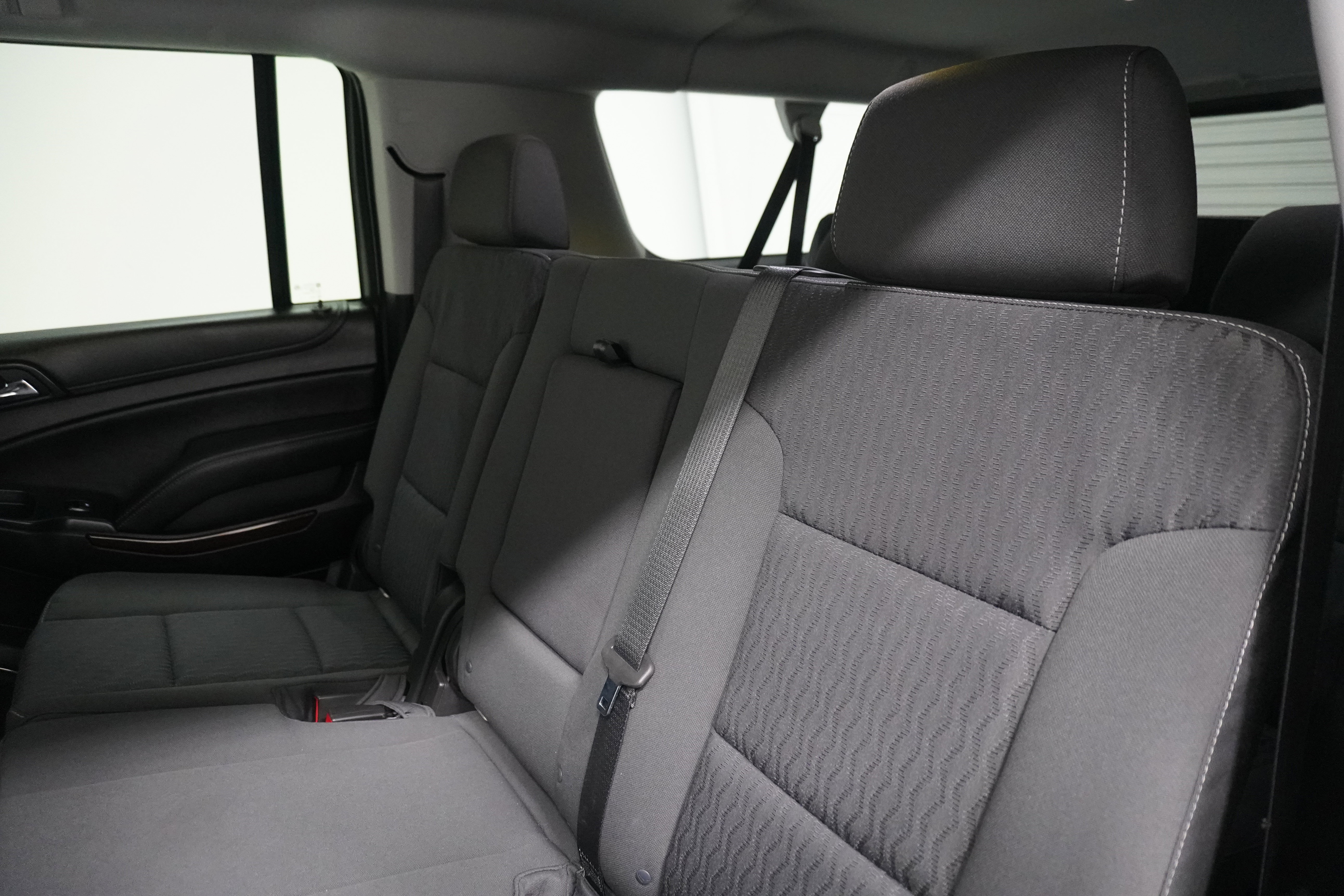 Used 2019 GMC Yukon XL SLE w/ SLE Value Package image 12