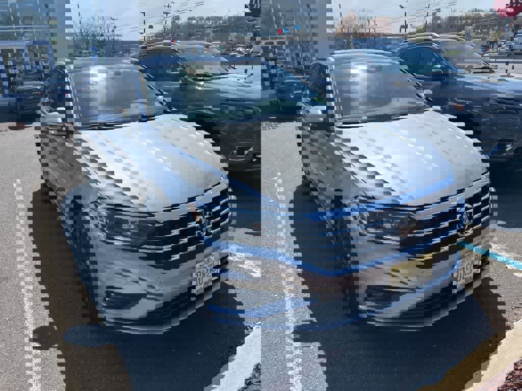 Used 2019 Volkswagen Jetta SEL Premium image 7