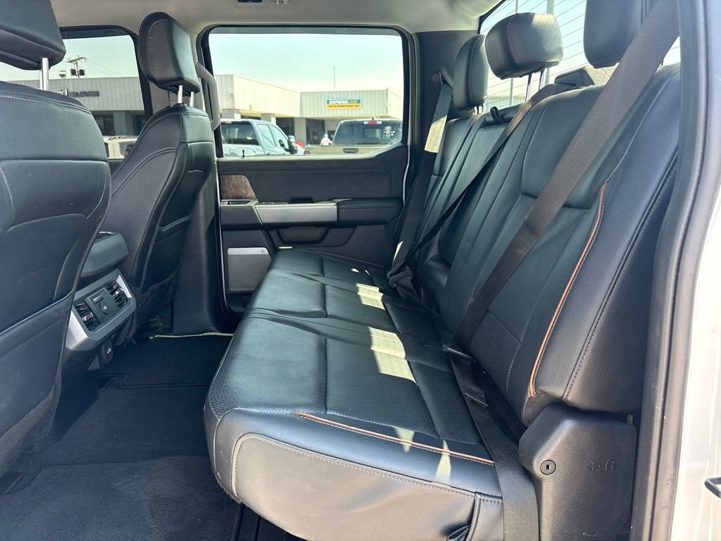 Used 2025 Ford F450 Lariat AWD/4WD image 23