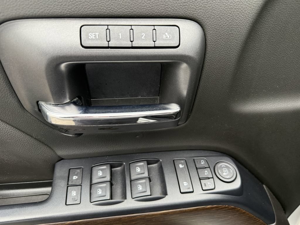 Used 2019 GMC Sierra 2500 Denali w/ Duramax Plus Package AWD/4WD image 49