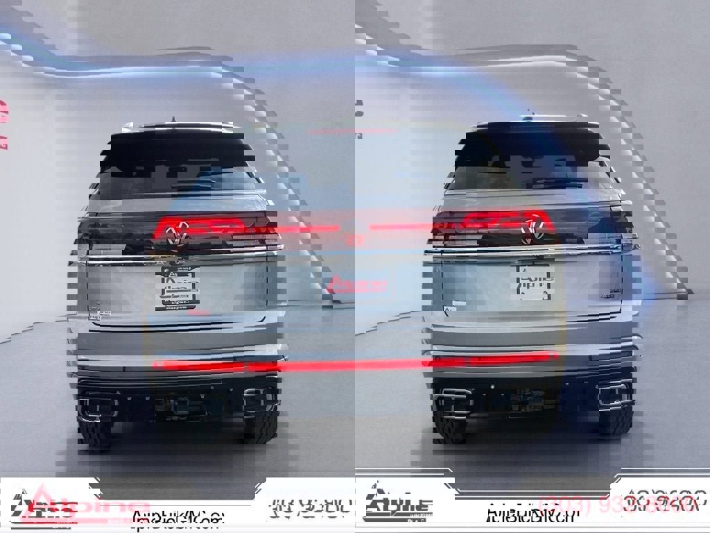 Used 2024 Volkswagen Atlas Cross Sport SEL Premium R-Line image 4