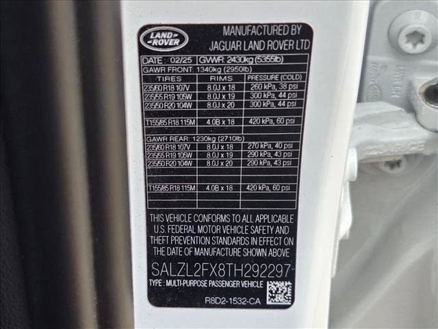 Certified 2026 Land Rover Range Rover Evoque Dynamic SE AWD/4WD image 24