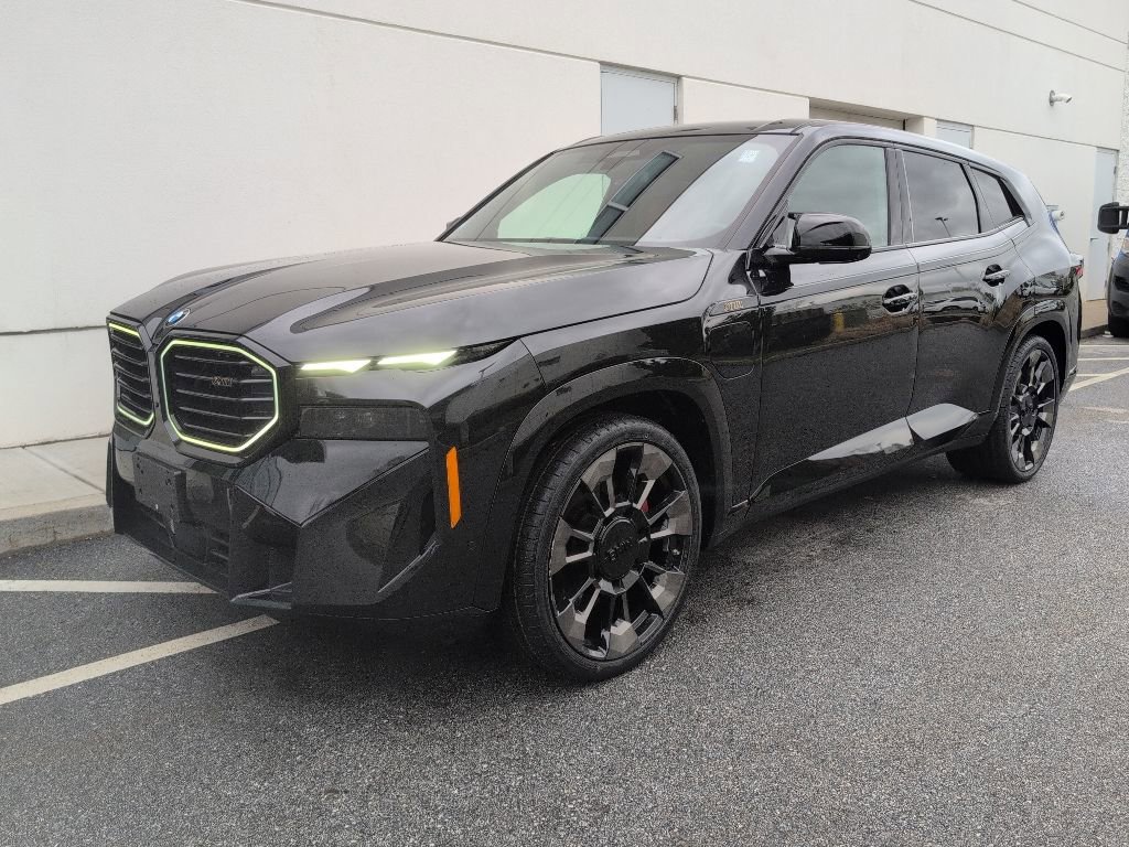 Used 2023 BMW XM AWD/4WD image 1