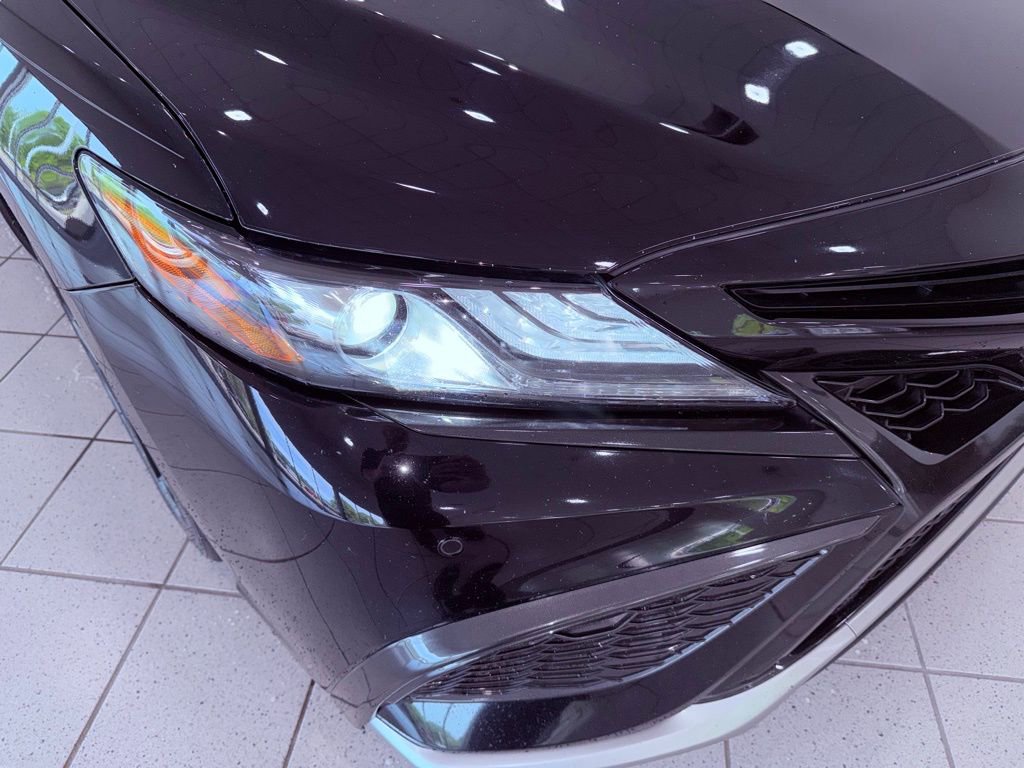 Used 2022 Toyota Camry XSE w/ Navigation Package FWD image 18