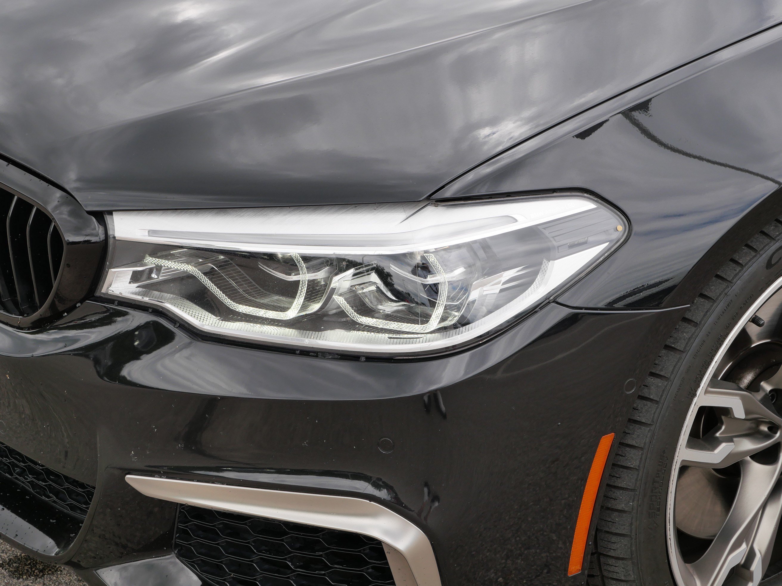 Used 2018 BMW M550i xDrive AWD/4WD image 16