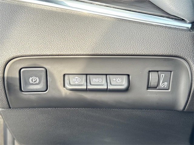 Used 2023 Buick Enclave Premium w/ Experience Buick Package image 28