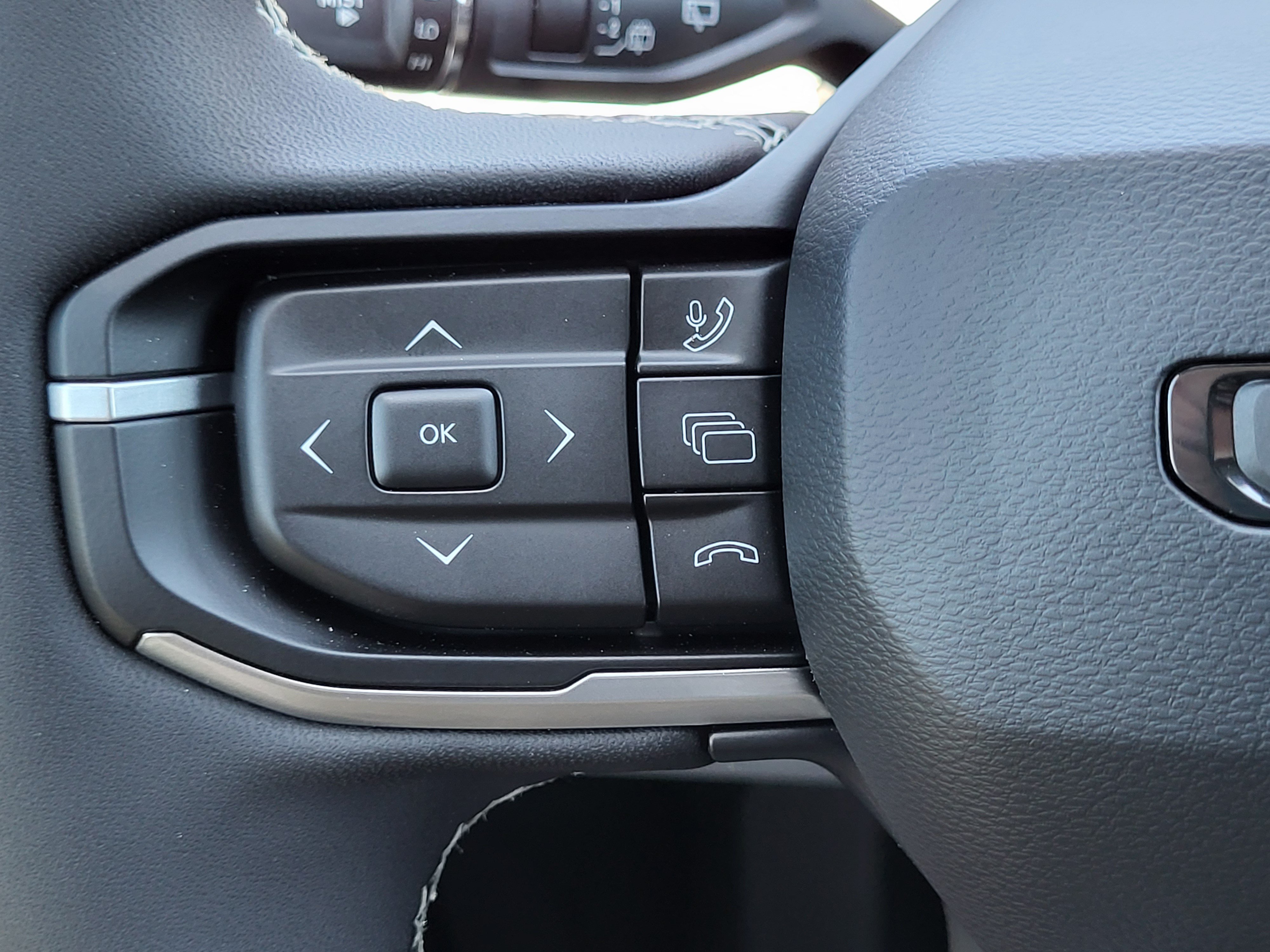 New 2026 Jeep Cherokee Laredo AWD/4WD image 26