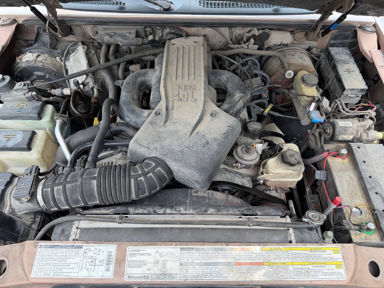 Used 1997 Ford Explorer XLT AWD/4WD image 18