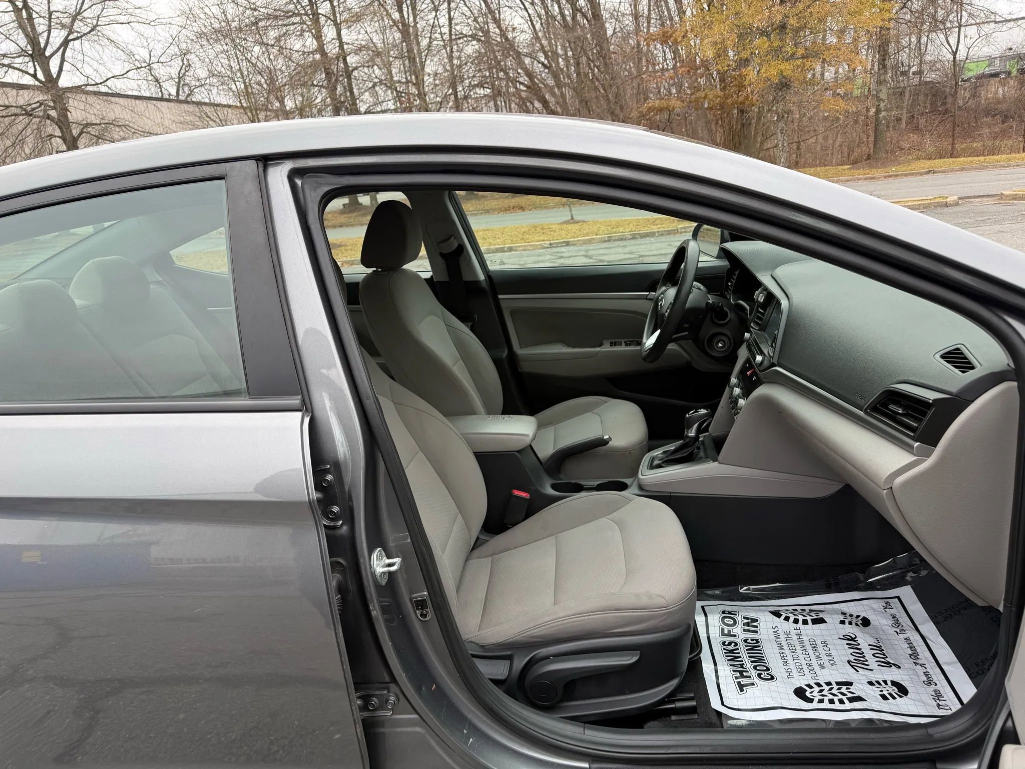 Used 2020 Hyundai Elantra SEL image 23