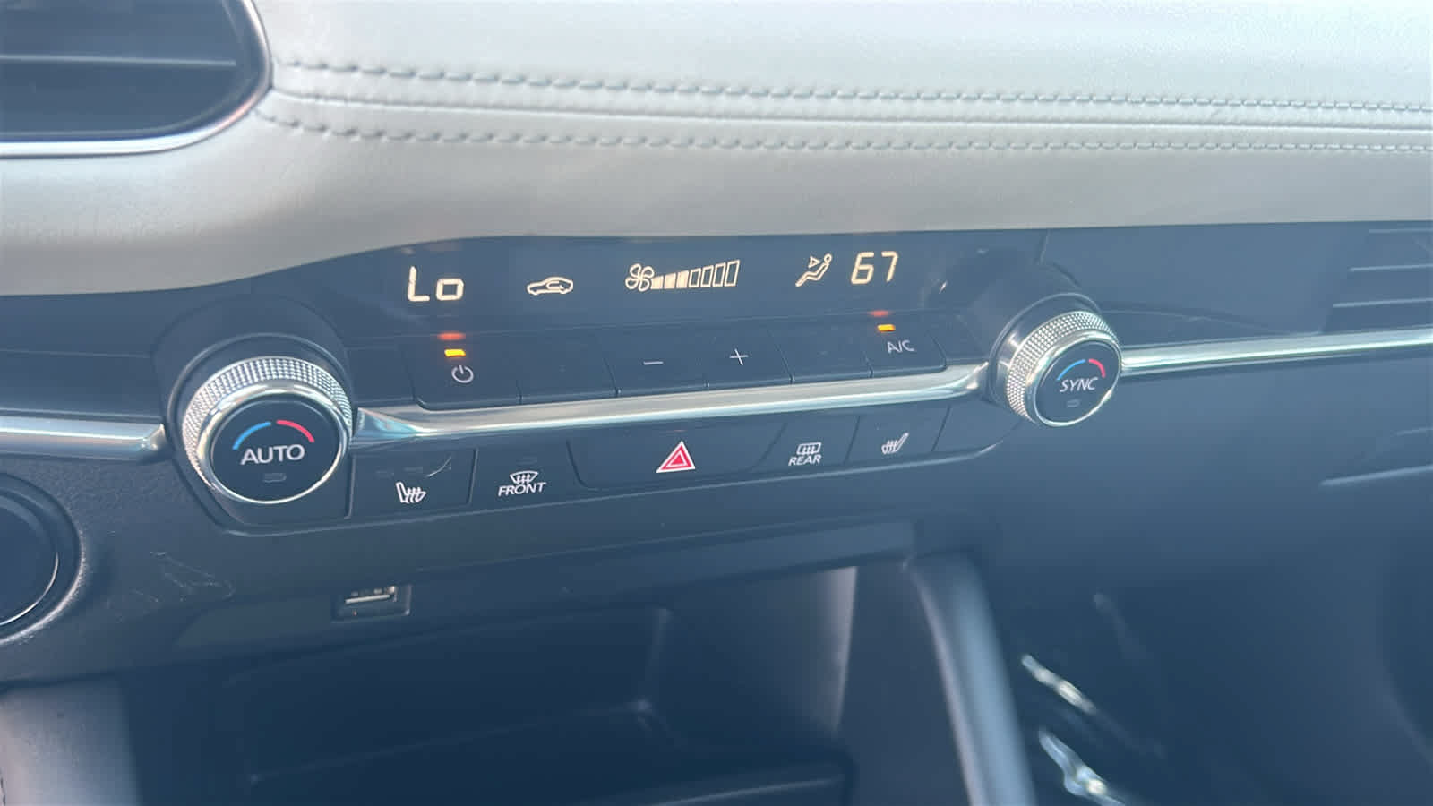 Used 2019 MAZDA MAZDA3 AWD Sedan w/ Premium Package image 14