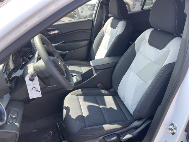New 2026 Chevrolet Trax LS w/ LS Convenience Package FWD image 11