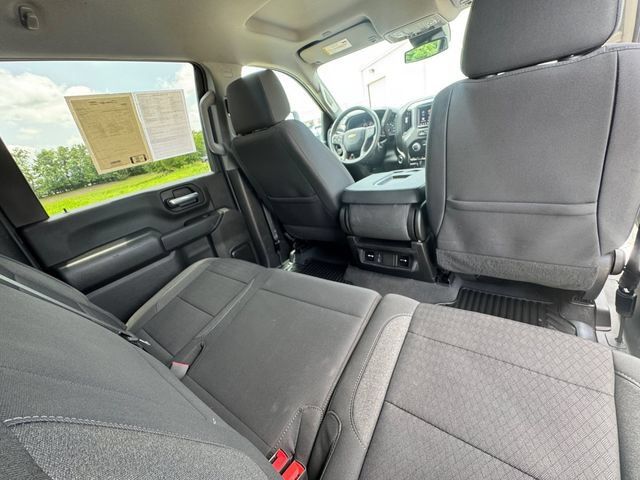 Used 2024 Chevrolet Silverado 2500 Custom w/ Custom Value Package AWD/4WD image 31