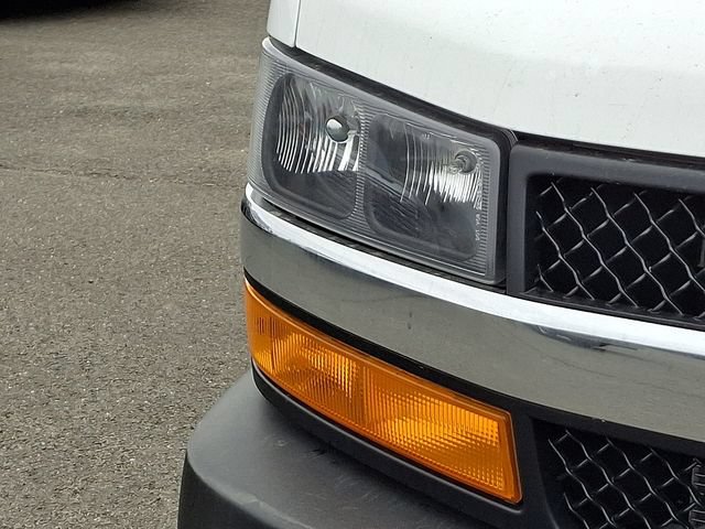 New 2026 Chevrolet Express 3500 w/ Power Convenience Package RWD image 5
