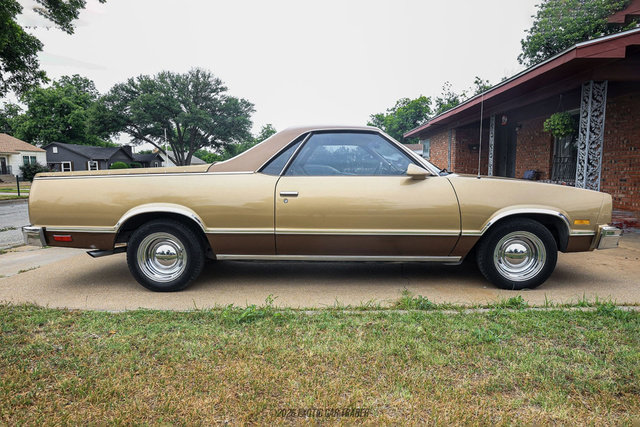 Used 1987 Chevrolet El Camino V8 RWD image 9