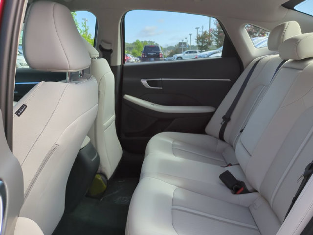 New 2026 Hyundai Sonata SEL FWD image 12