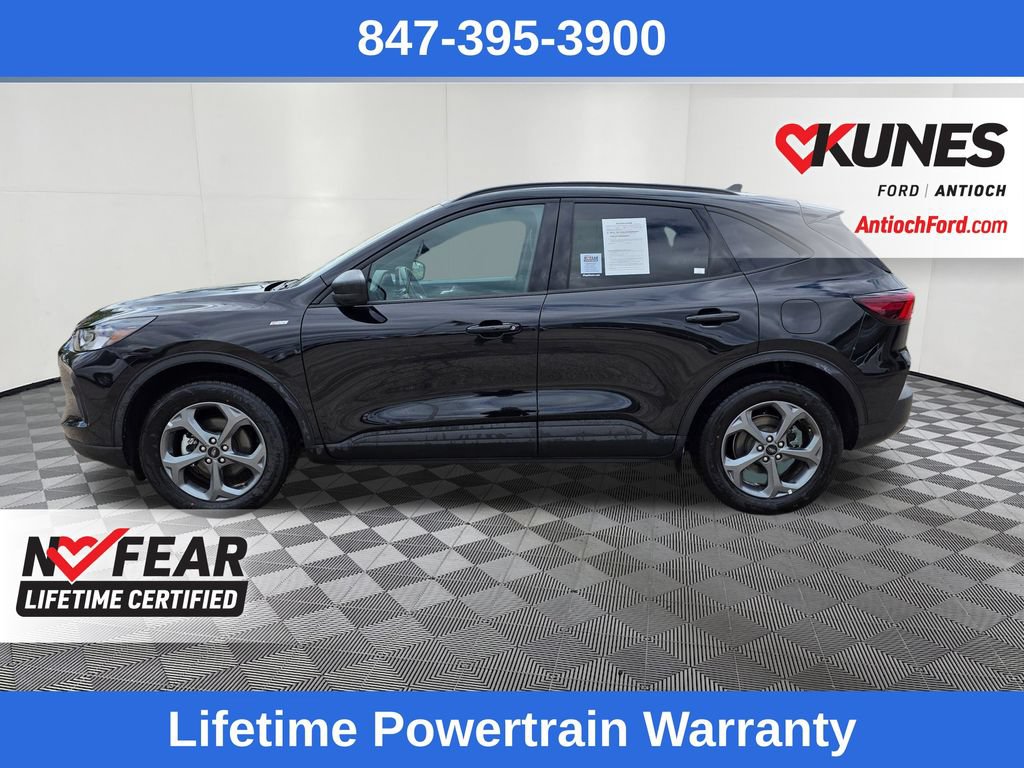 Certified 2025 Ford Escape ST-Line AWD/4WD image 4