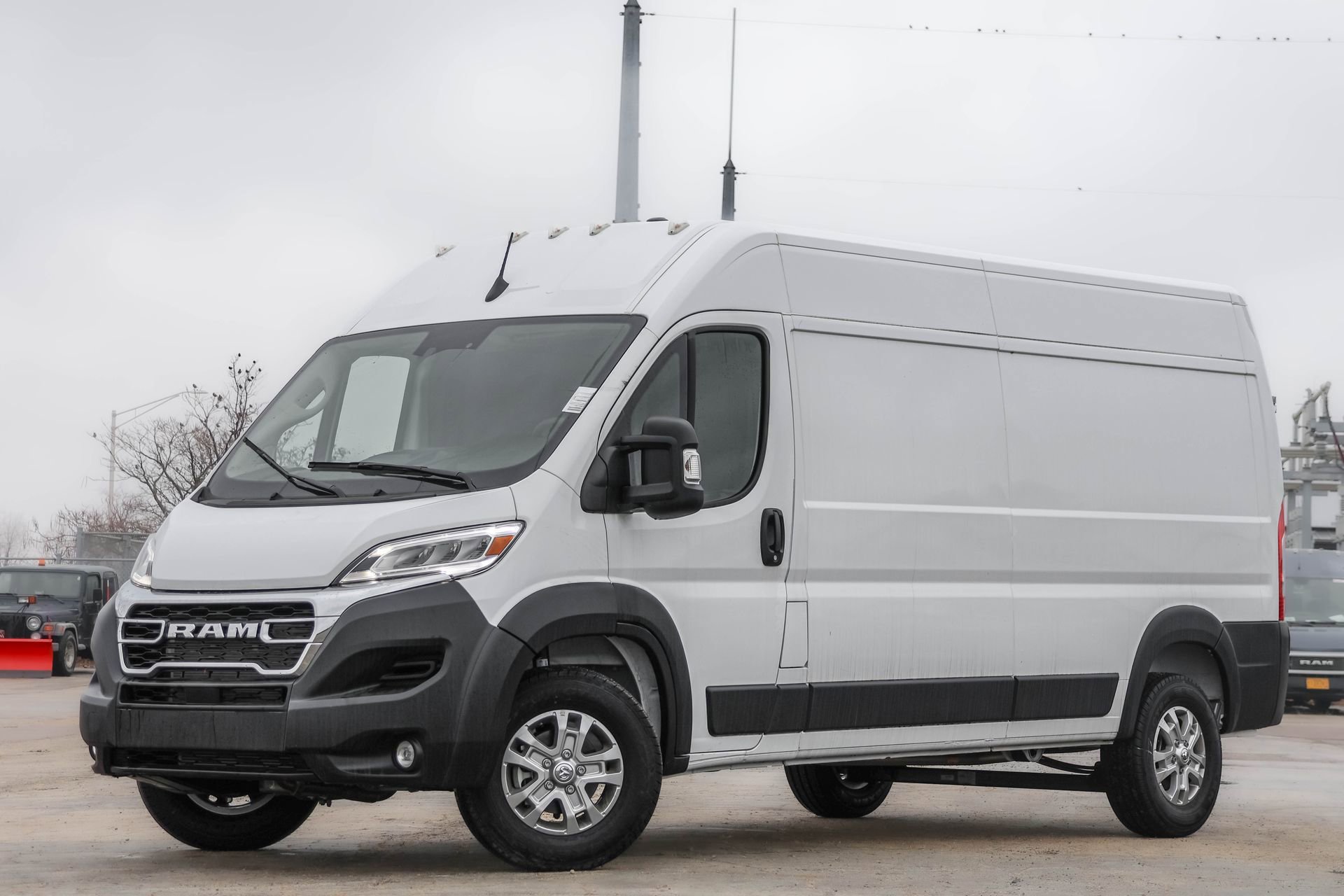 New 2025 RAM ProMaster 2500 w/ Quick Order Package 22G SLT image 2