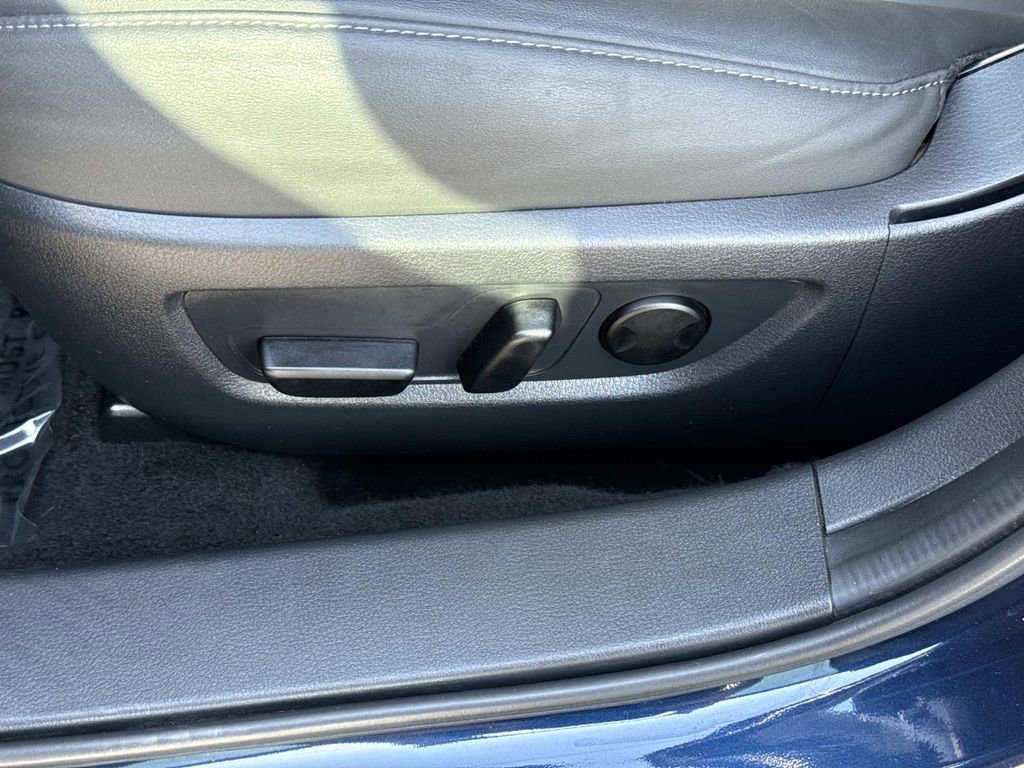 Used 2023 MAZDA CX-30 AWD 2.5 S w/ Preferred Package image 15