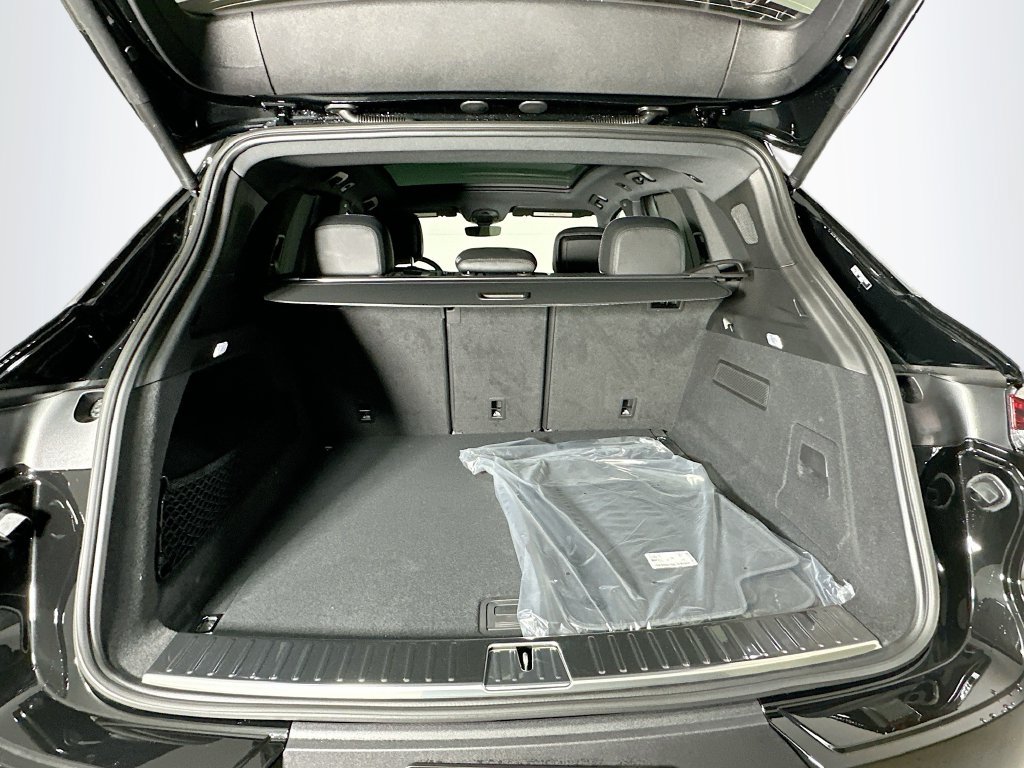 New 2026 Porsche Cayenne AWD/4WD image 28