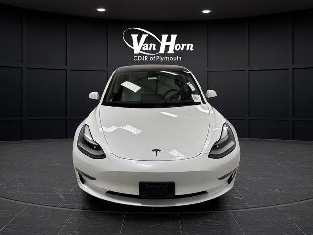 Used 2021 Tesla Model 3 Standard Range Plus image 12