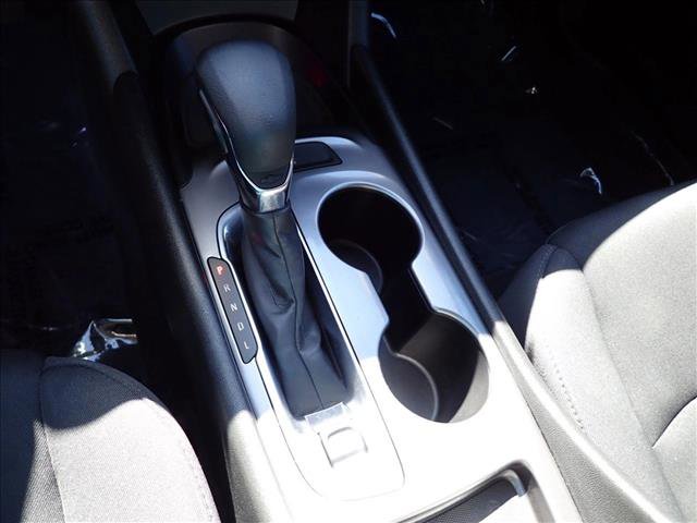 Used 2023 Chevrolet Malibu LS image 17