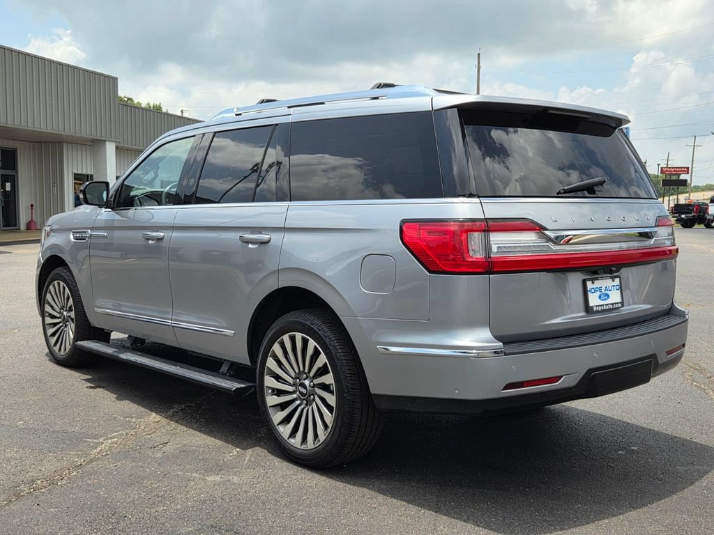 Used 2020 Lincoln Navigator Reserve w/ Luxury Package AWD/4WD image 4