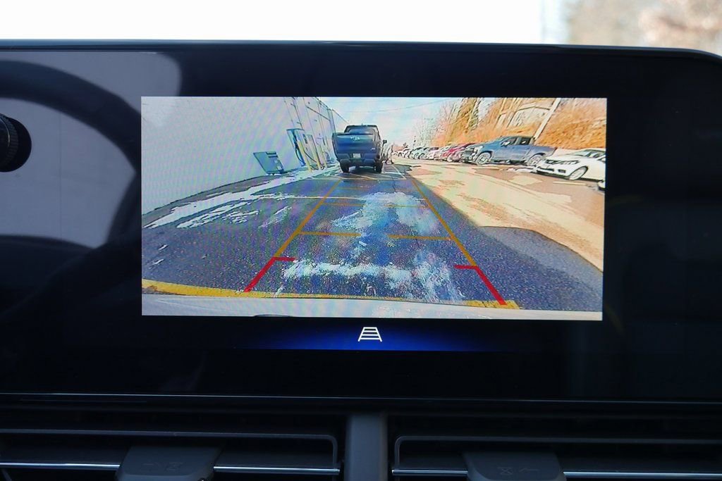 New 2026 Chevrolet Trax ACTIV w/ Sunroof Package image 16