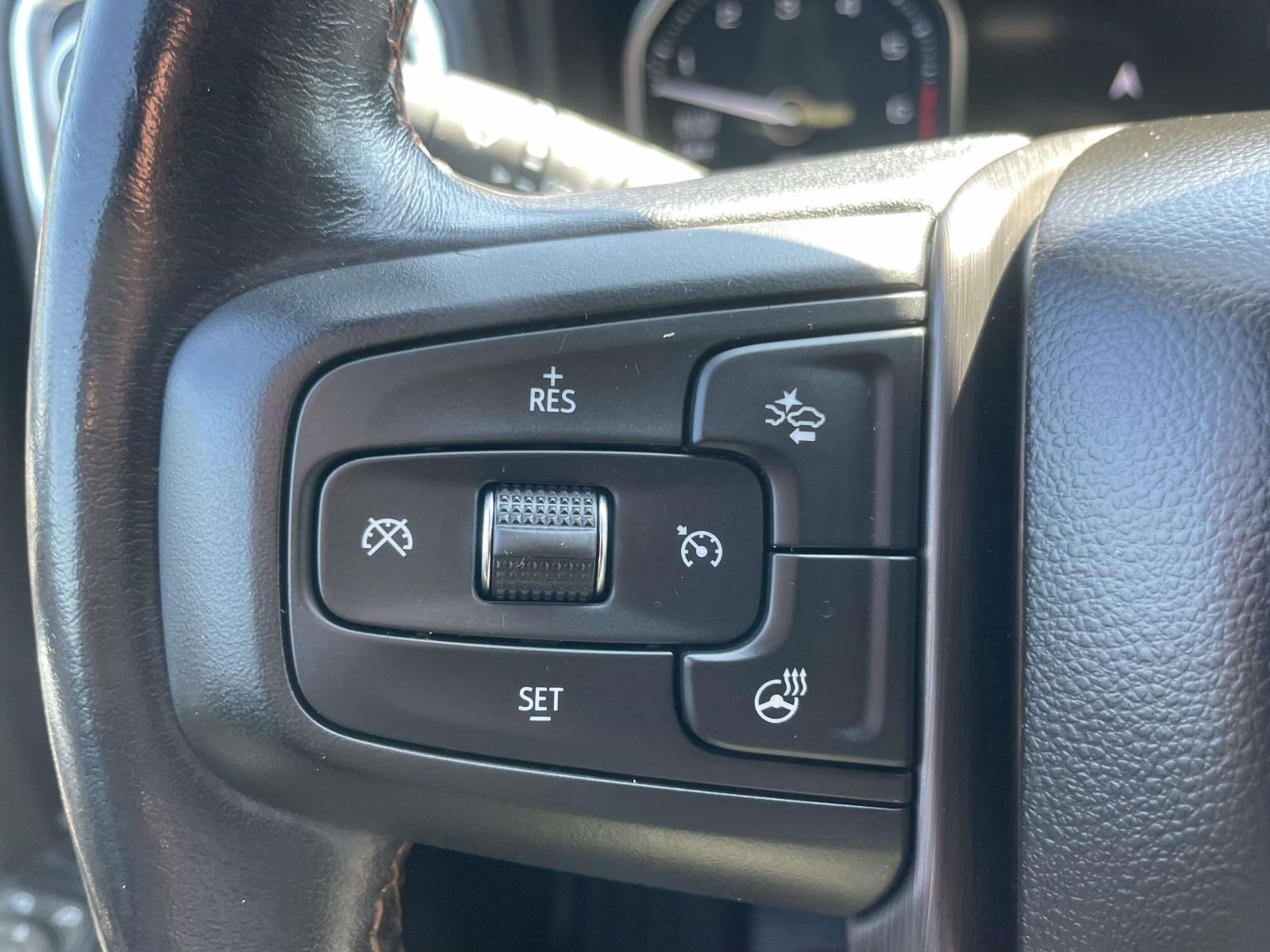 Used 2021 GMC Sierra 1500 AT4 w/ AT4 Value Package AWD/4WD image 20