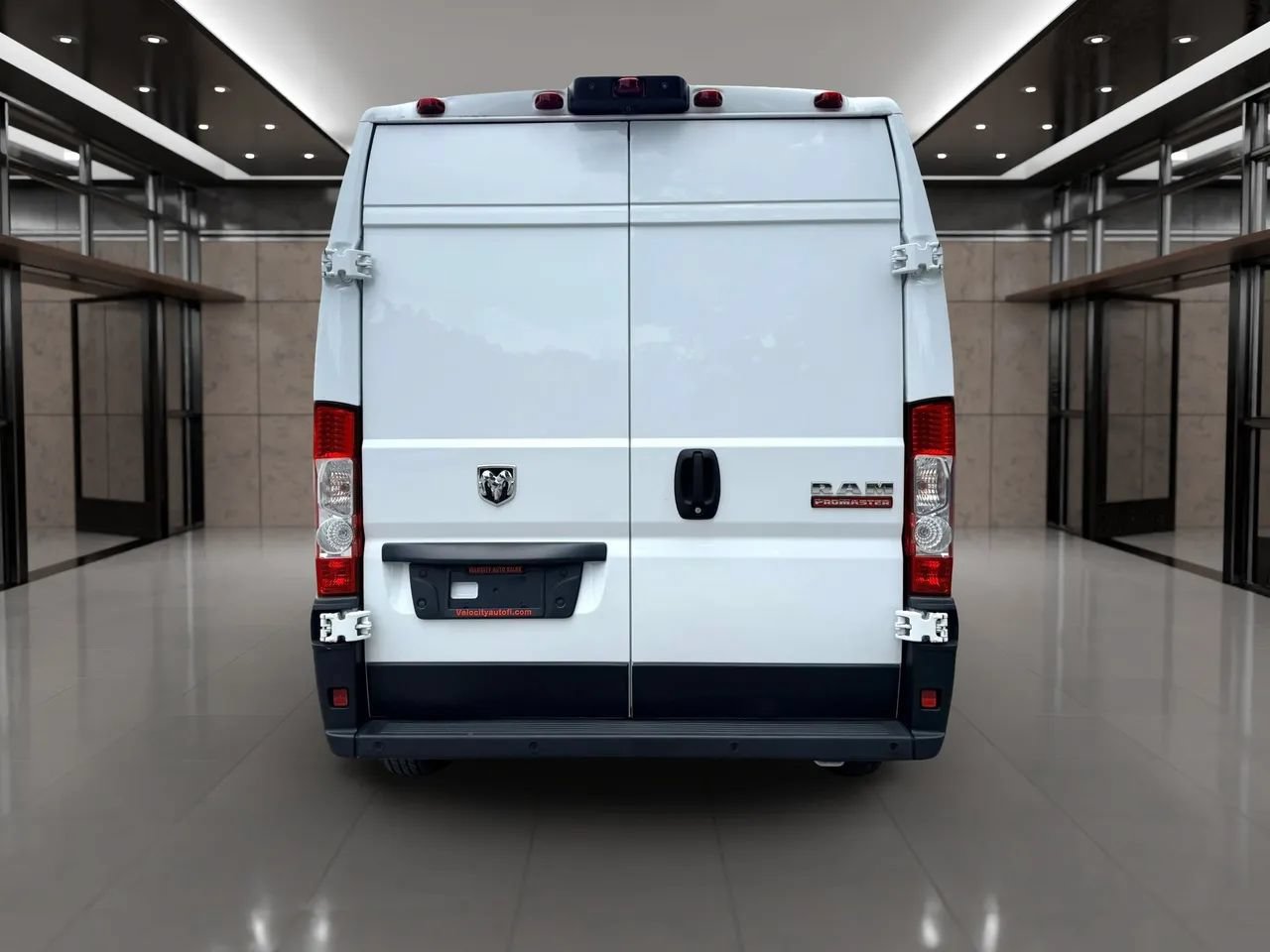 Used 2021 RAM ProMaster 2500 FWD image 4