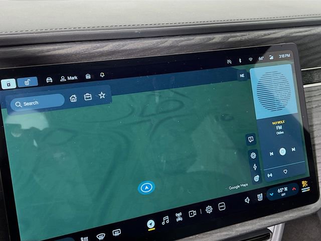 Used 2023 Rivian R1S Adventure image 14