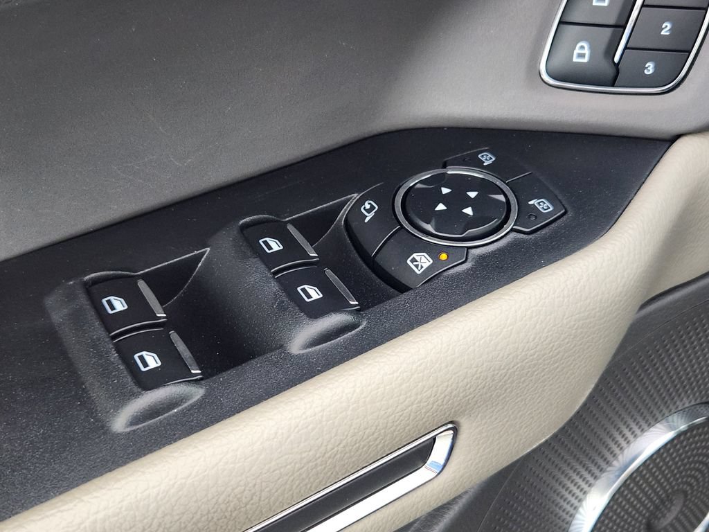 Used 2021 Ford Expedition XLT RWD image 18