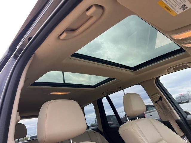 Used 2015 Mercedes-Benz GLK 350 2WD image 38