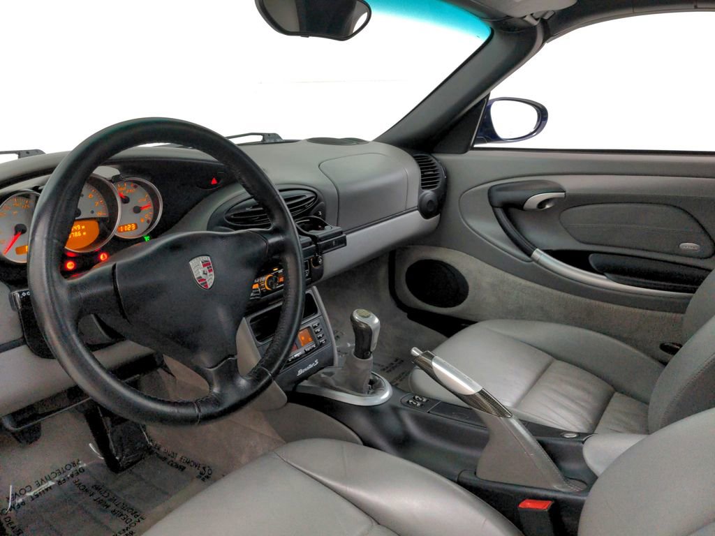 Used 2001 Porsche Boxster S RWD image 13