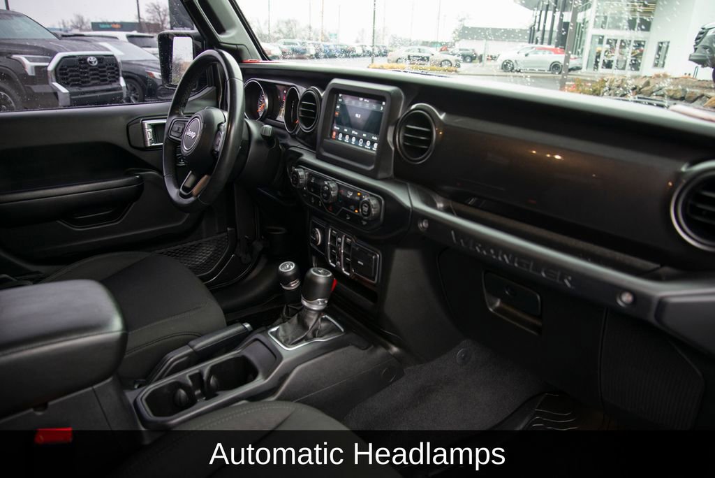 Used 2019 Jeep Wrangler Unlimited Sport image 22