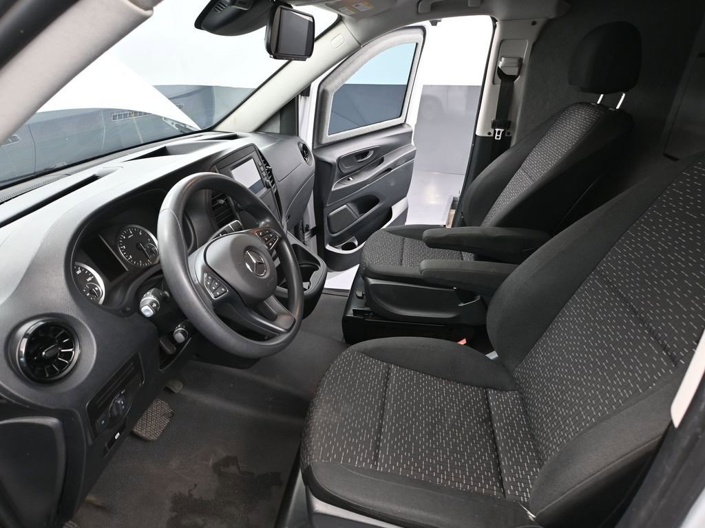 Used 2023 Mercedes-Benz Metris image 20