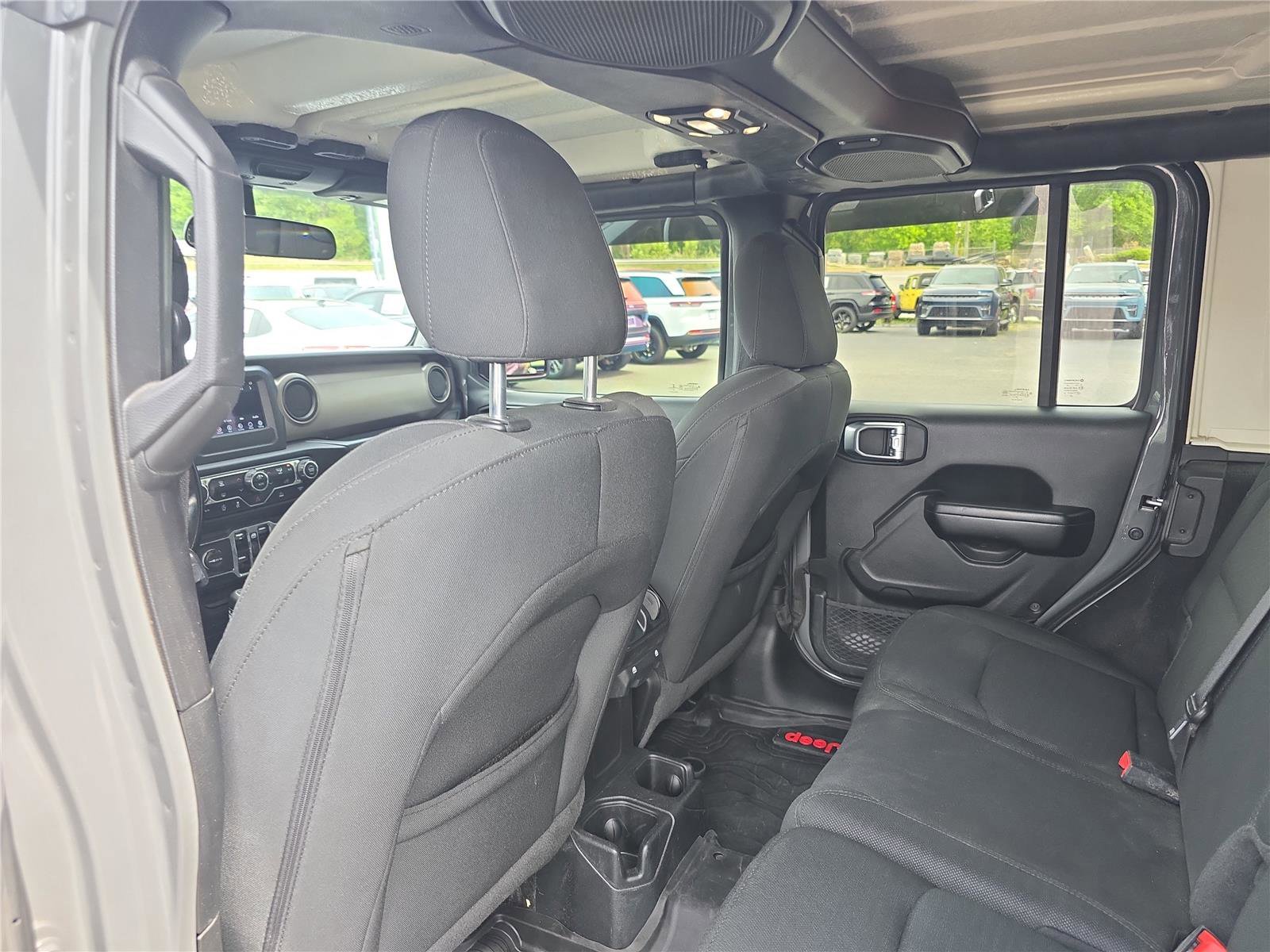 Used 2021 Jeep Wrangler Unlimited Sport AWD/4WD image 16
