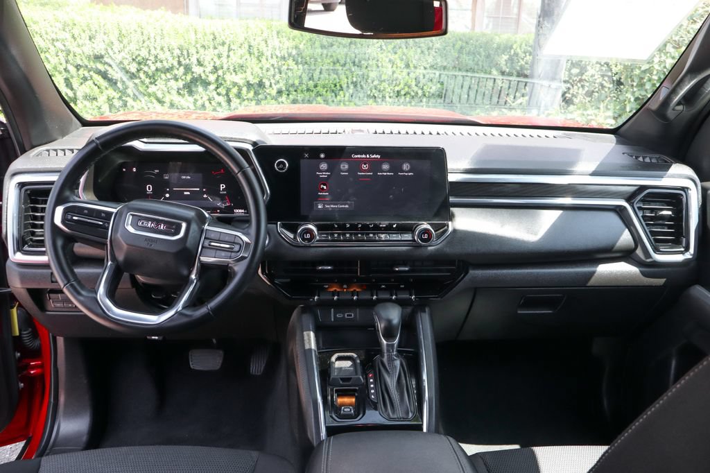 Used 2025 GMC Canyon Elevation w/ Convenience Package RWD image 29
