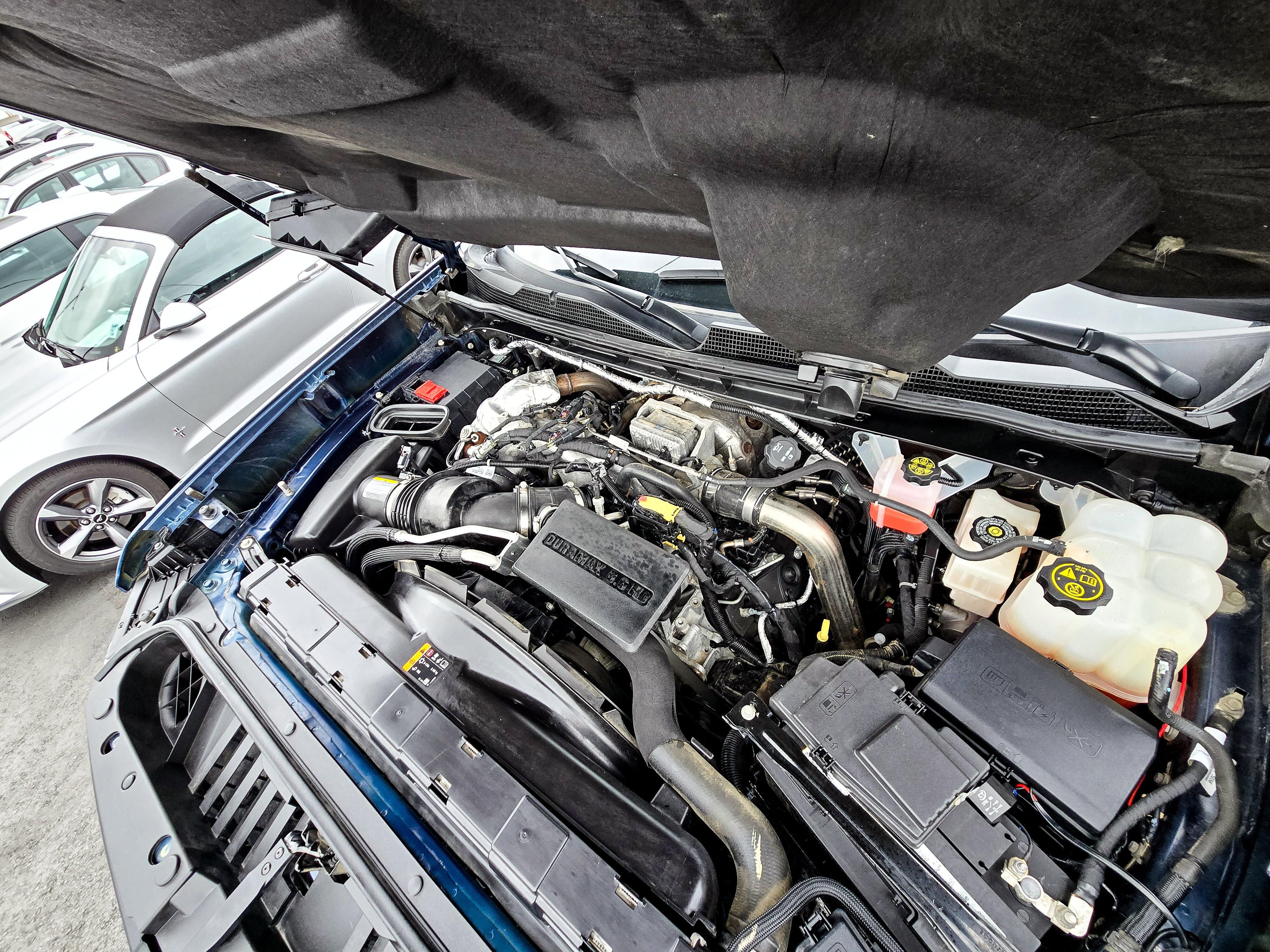 Used 2023 Chevrolet Silverado 3500 High Country w/ LPO, Hitch Package image 16