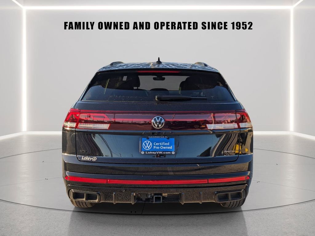 Certified 2025 Volkswagen Atlas Cross Sport SEL R-Line AWD/4WD image 4