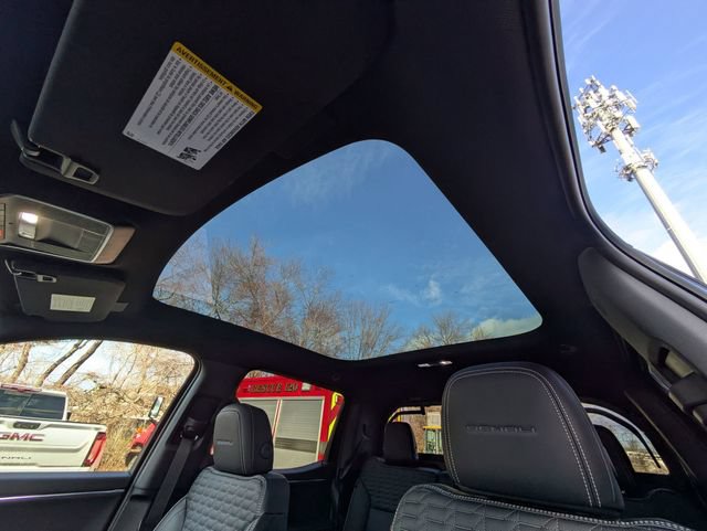 New 2025 GMC Sierra EV Denali AWD/4WD image 26