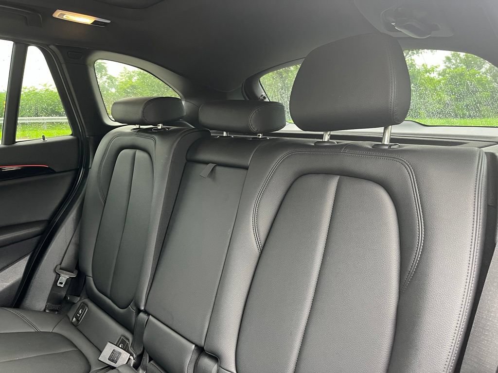 Used 2022 BMW X1 sDrive28i w/ Convenience Package FWD image 23